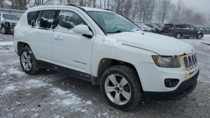 JEEP COMPASS LATITUDE 2016