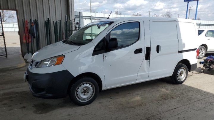 Nissan NV 2.5S 2018