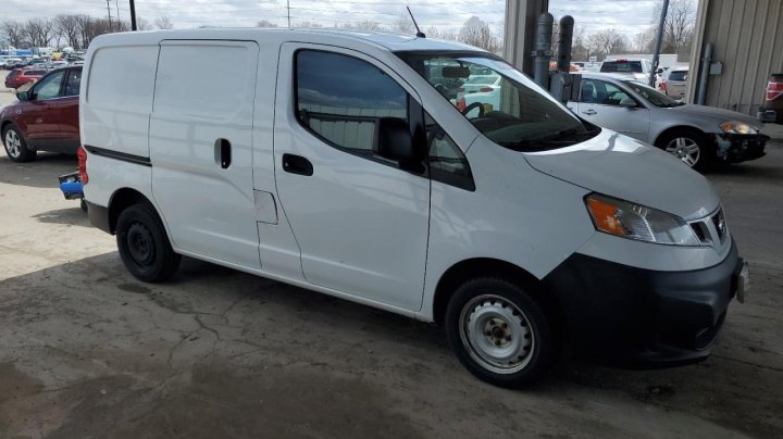 Nissan NV 2.5S 2018