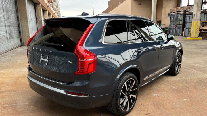 Volvo XC90 PLUS 2024