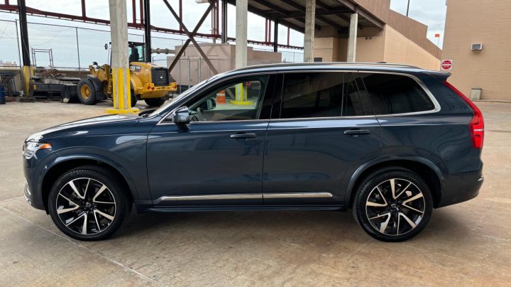 Volvo XC90 PLUS 2024