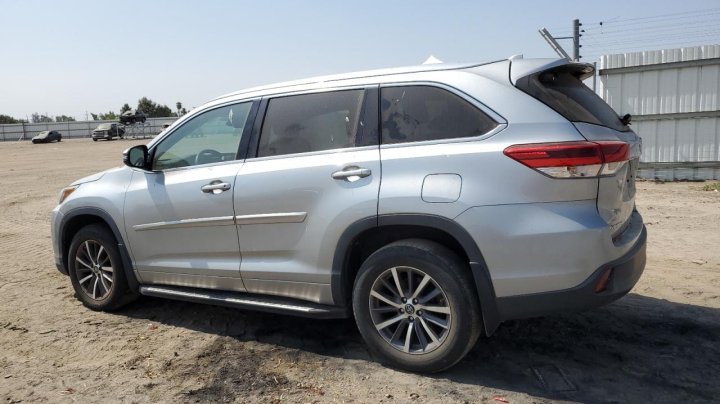 Toyota Highlander SE 2018