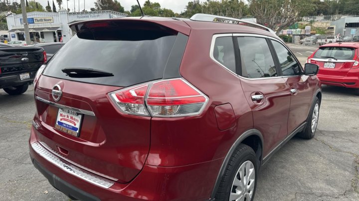 Nissan ROGUE S 2016