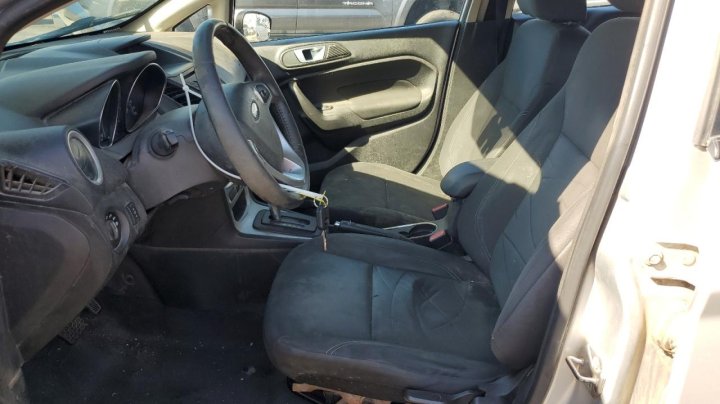 Ford FIESTA SE 2015