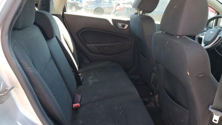 Ford FIESTA SE 2015