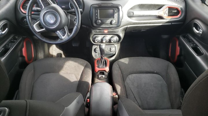 JEEP RENEGADE TRAILHAWK 2016