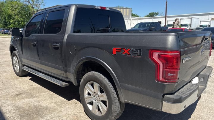 Ford F-150 SUPERCREW 2016