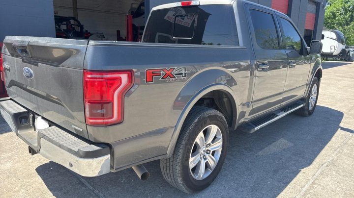 Ford F-150 SUPERCREW 2016