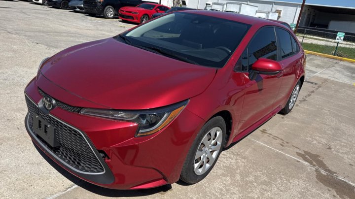 Toyota Corolla LE 2021