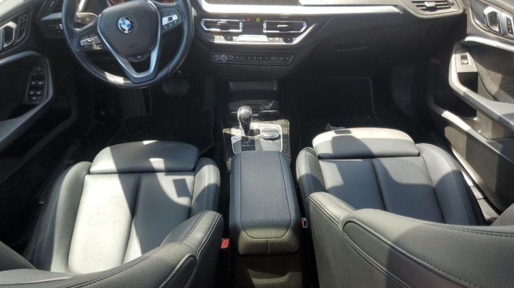 BMW 2 Series  2022