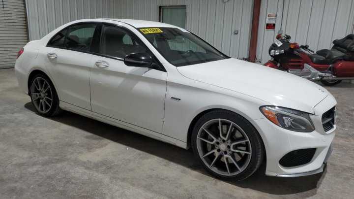 Mercedes-Benz C-Class 450 4MATIC AMG 2016