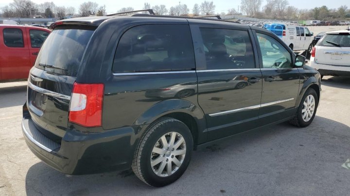 CHRYSLER Town and Country TOURING 2016