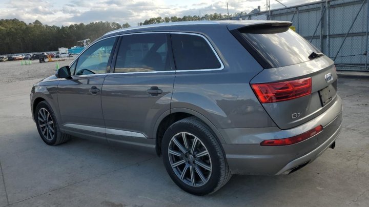 Audi Q7 PREMIUM 2017