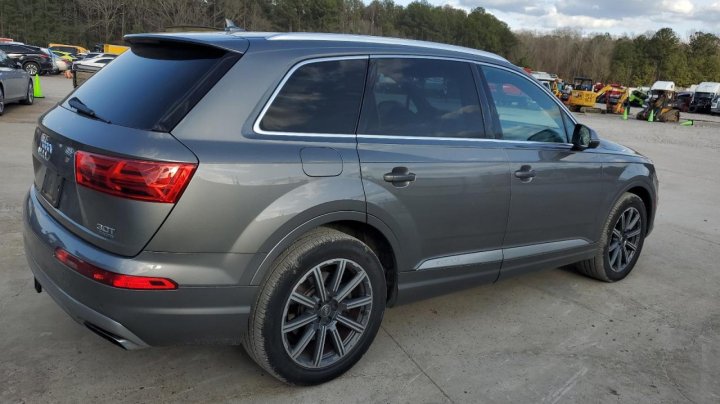 Audi Q7 PREMIUM 2017