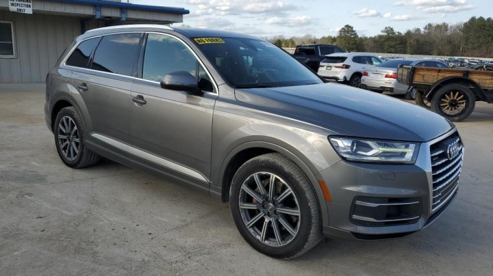 Audi Q7 PREMIUM 2017