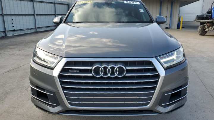 Audi Q7 PREMIUM 2017