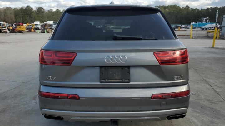 Audi Q7 PREMIUM 2017