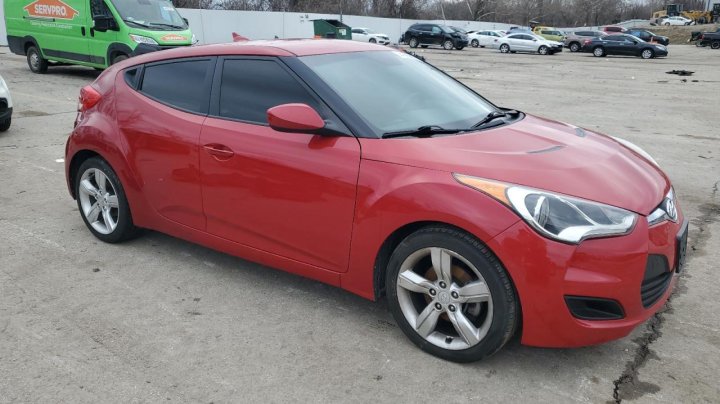 Hyundai VELOSTER  2015
