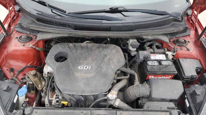 Hyundai VELOSTER  2015