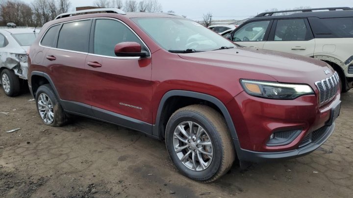JEEP Cherokee LATITUDE PLUS 2019