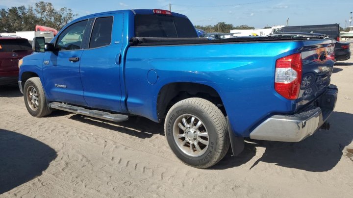 Toyota TUNDRA DOUBLE CAB SR 2016