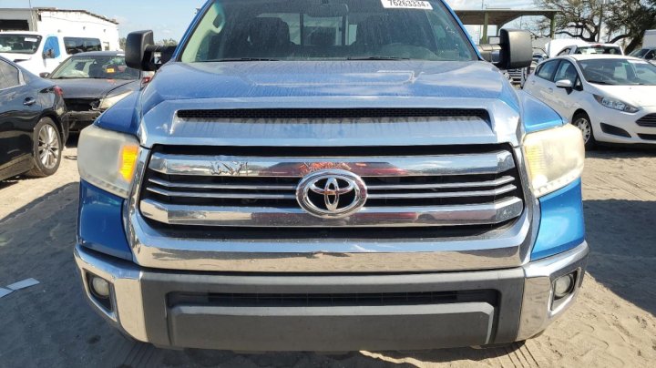 Toyota TUNDRA DOUBLE CAB SR 2016