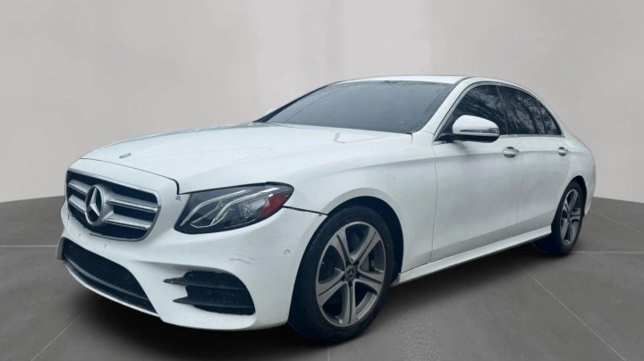 Mercedes-Benz E-Class 300 4MATIC 2017