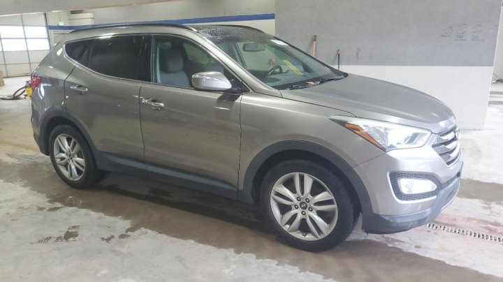 Hyundai Santa Fe  2015