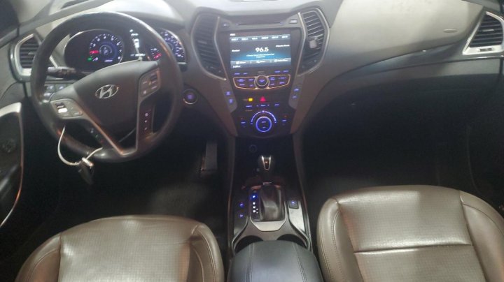 Hyundai Santa Fe  2015
