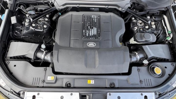 Land Rover Range Rover SUPERCHARGED 2017