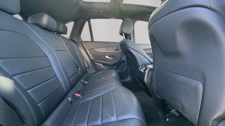 Mercedes-Benz GLC-Class 300 4MATIC 2021