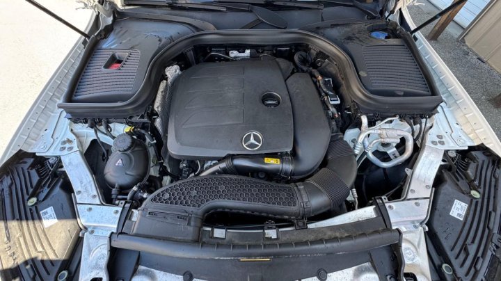 Mercedes-Benz GLC-Class 300 4MATIC 2021