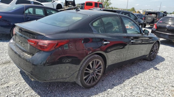 INFINITI Q50 RED SPORT 400 2023