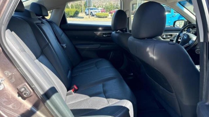 Nissan Altima 2.5 2015