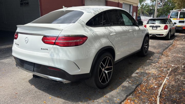 Mercedes-Benz GLE-Class 450 4MATIC 2016