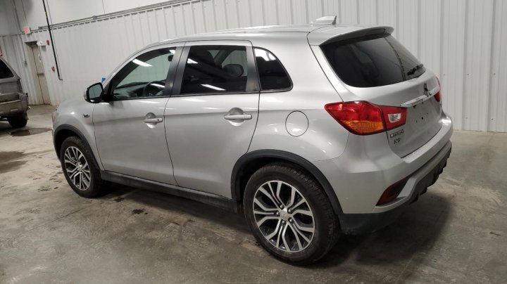 Mitsubishi Outlander ES 2019