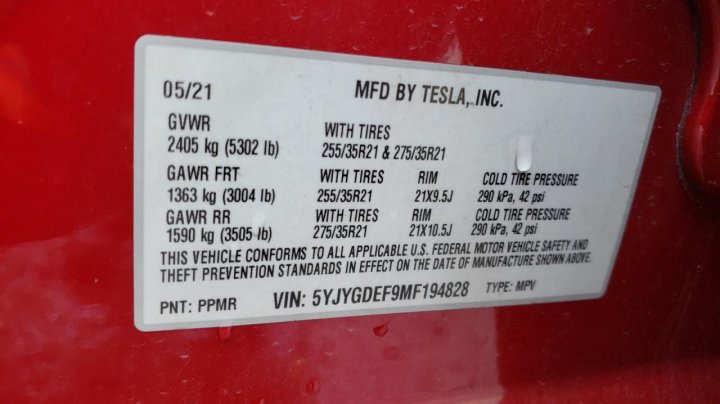 Tesla Model Y  2021