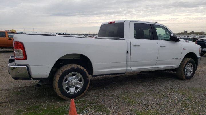 RAM 3500 BIG HORN/LONE STAR 2022