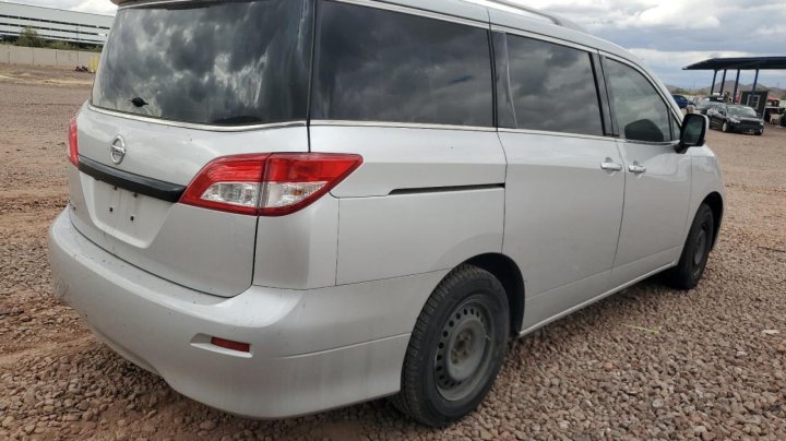 Nissan Quest S 2015