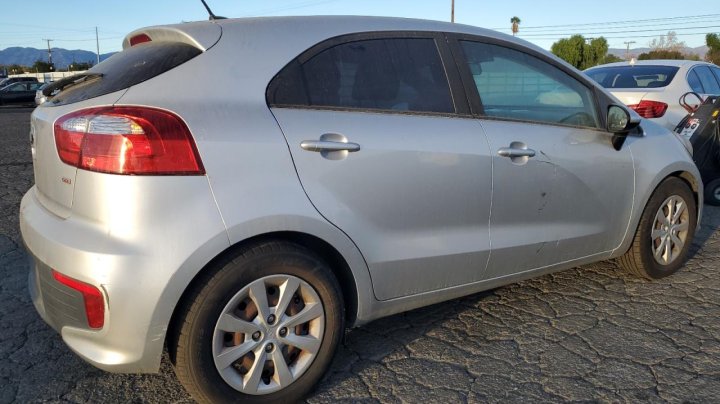 KIA RIO LX 2016
