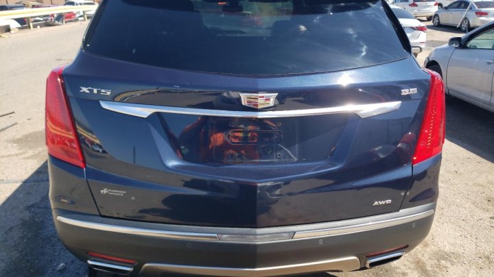 Cadillac XT5 PLATINUM 2017