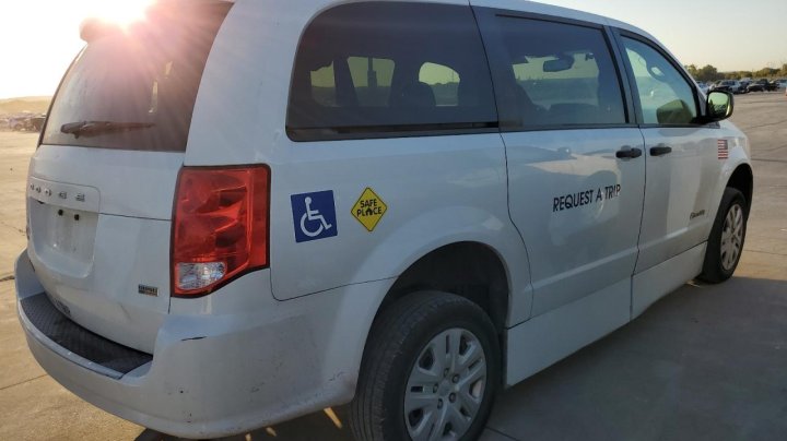 Dodge Grand Caravan SE 2019