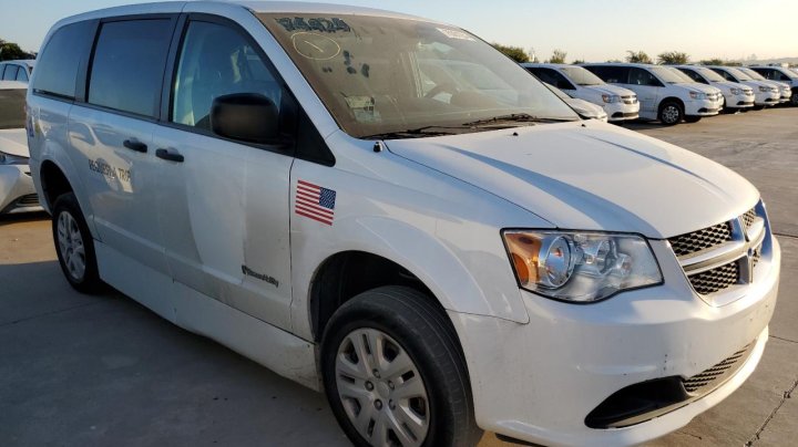 Dodge Grand Caravan SE 2019