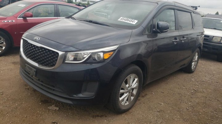 KIA Sedona LX 2015
