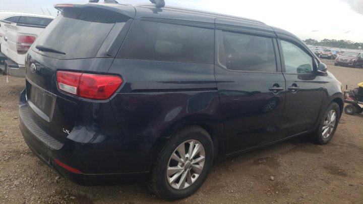 KIA Sedona LX 2015