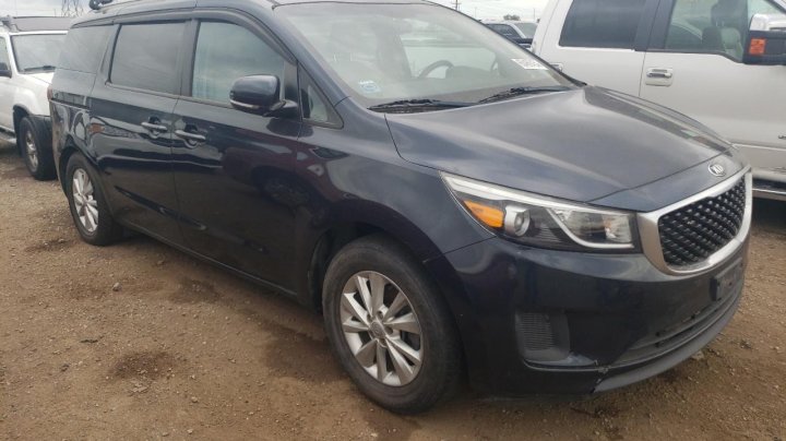 KIA Sedona LX 2015