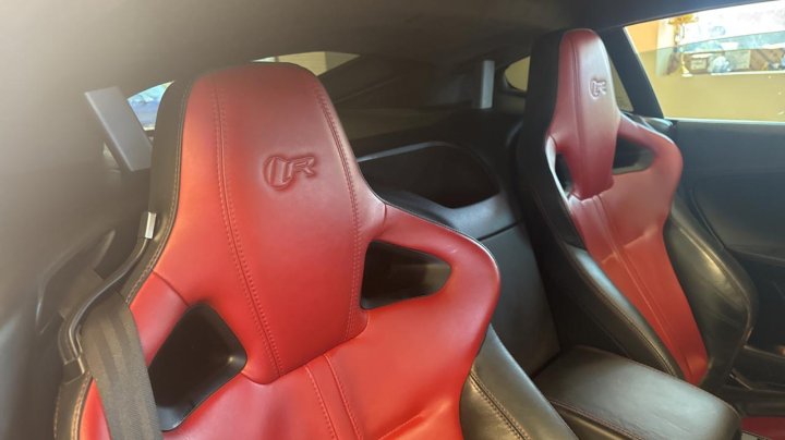 Jaguar F-Type R 2015