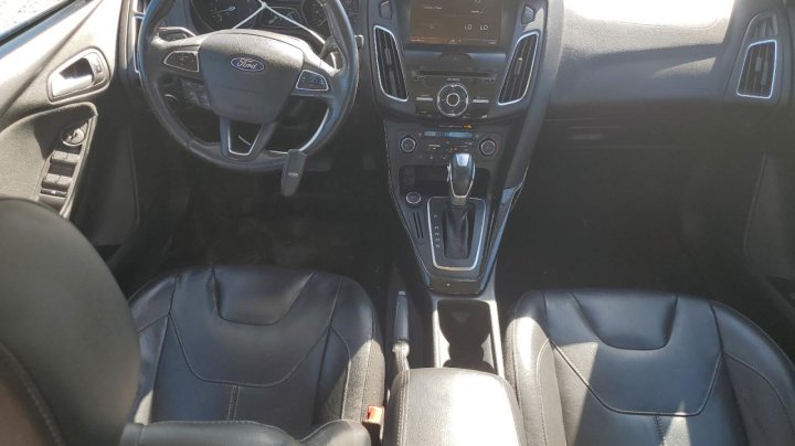 Ford Focus TITANIUM 2015