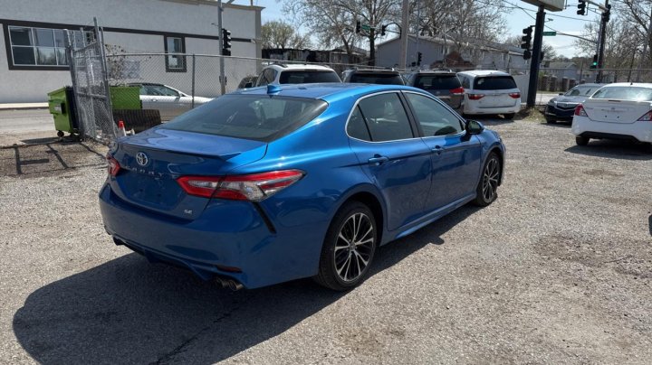 Toyota Camry L 2019