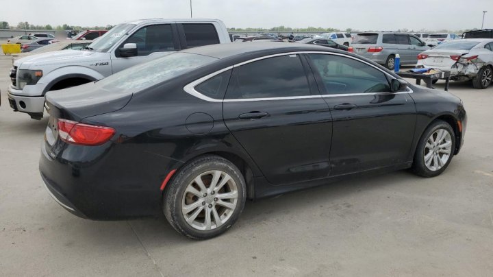 CHRYSLER 200 LIMITED 2016